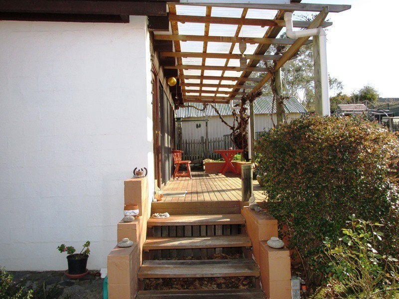 10 Adina Place, Cooma NSW 2630