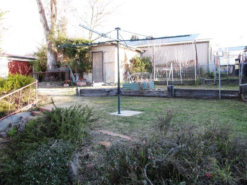 2 Balli Place, Cooma NSW 2630