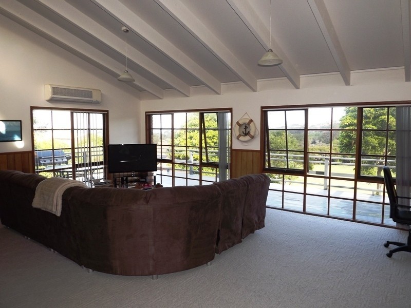 76 Pacific Way, Tura Beach NSW 2548