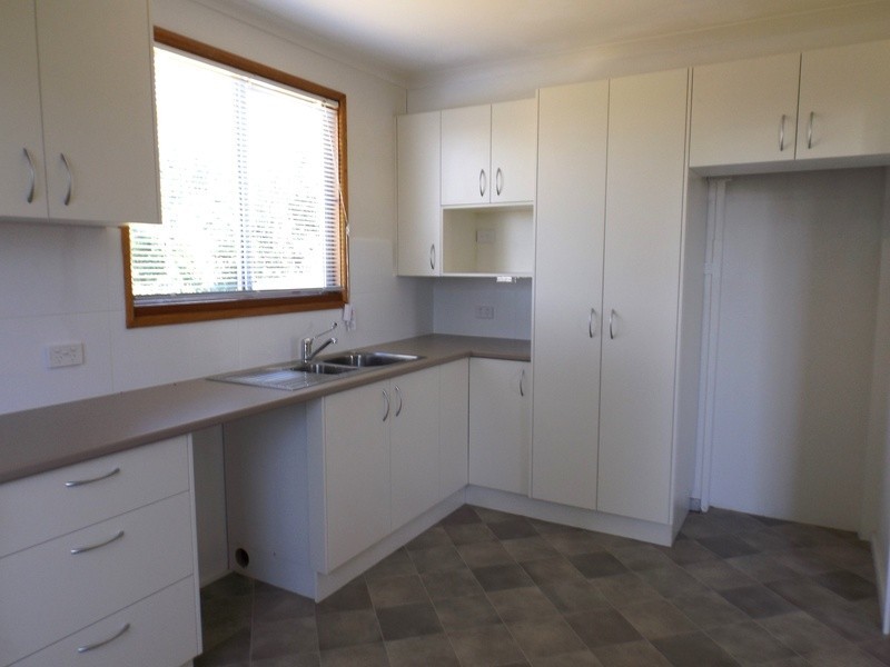 3 Adams Avenue, Cooma NSW 2630