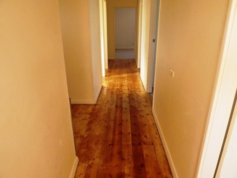 78 Orana Avenue, Cooma NSW 2630