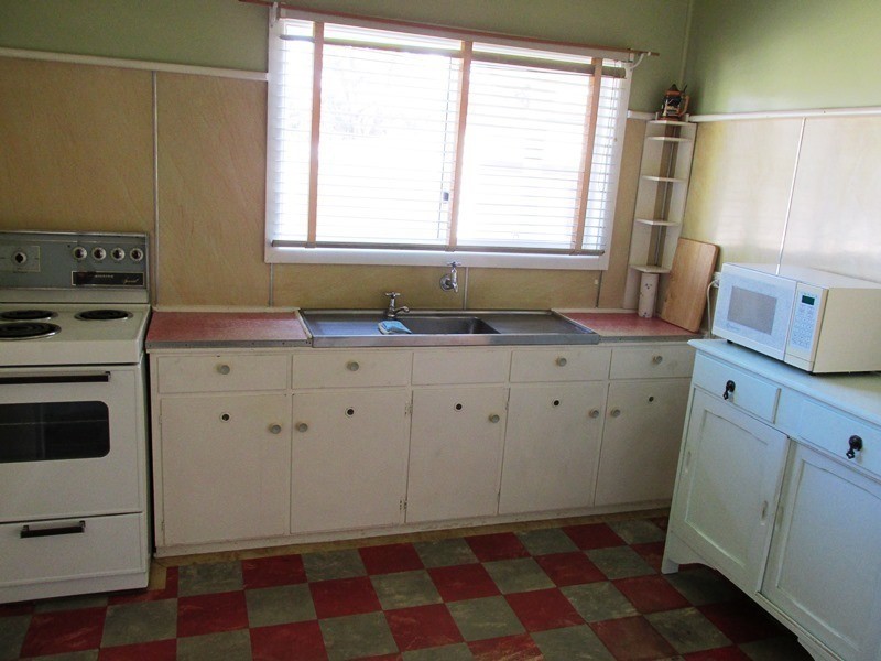 9  Bligh Street, Cooma NSW 2630