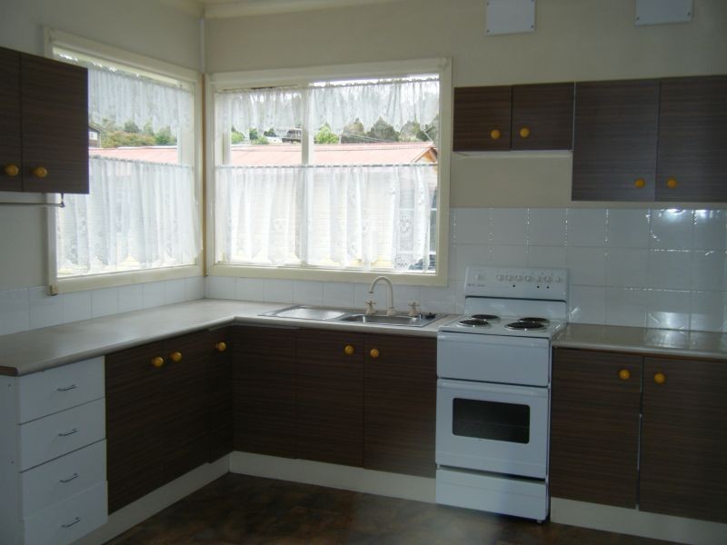 16 Mulach St, Cooma NSW 2630