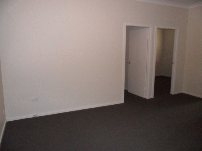 1/142 Vale St, Cooma NSW 2630