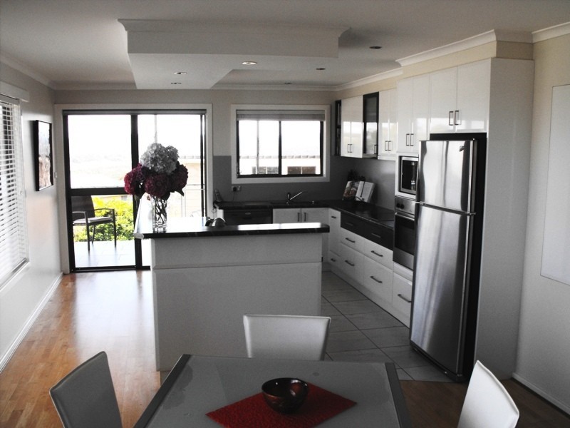 12 Seaview Avenue, Merimbula NSW 2548