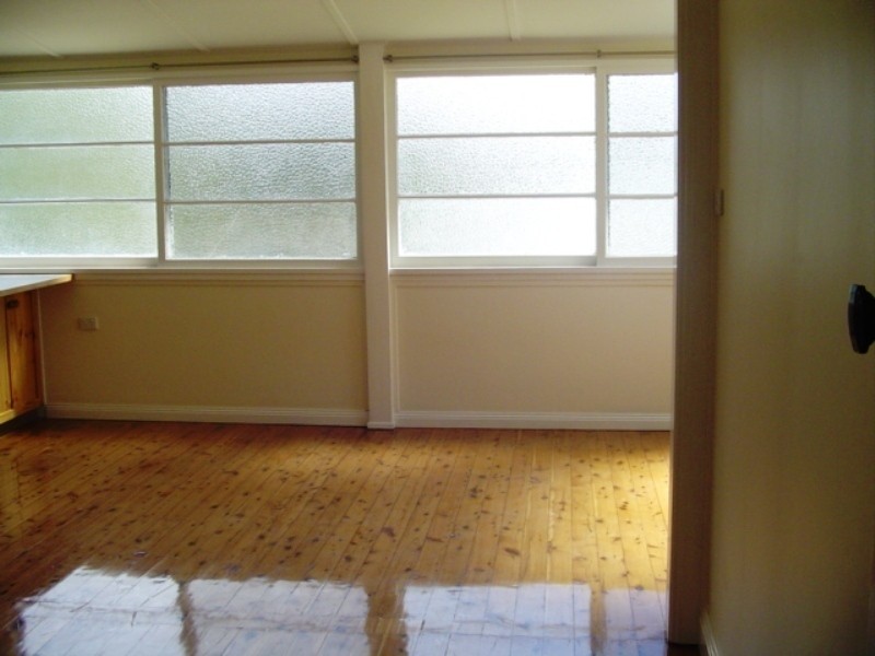 17 Hill Street, Bega NSW 2550