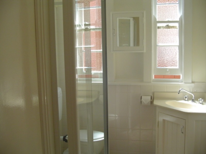 17 Hill Street, Bega NSW 2550