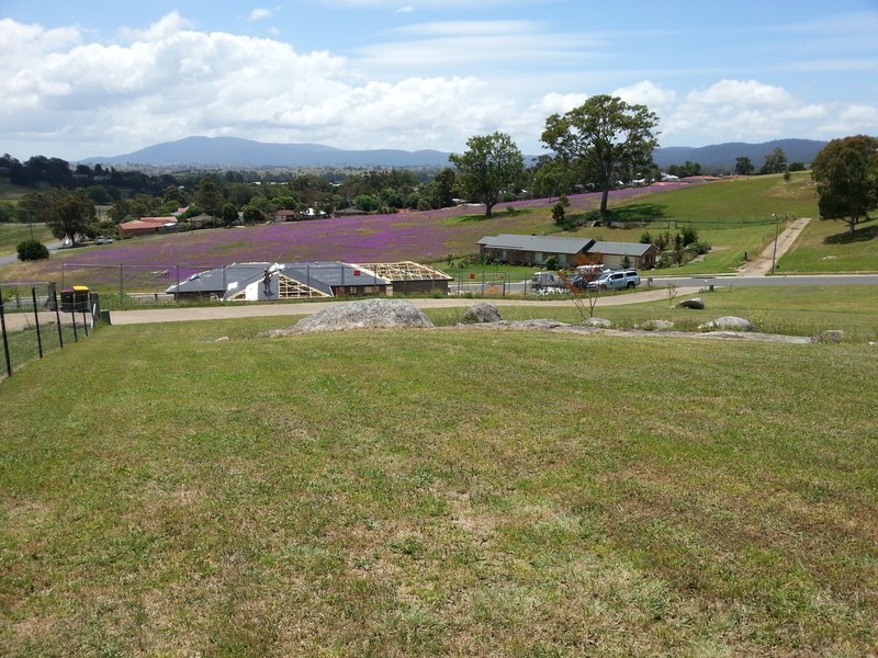 77 Glen Mia Drive, Bega NSW 2550