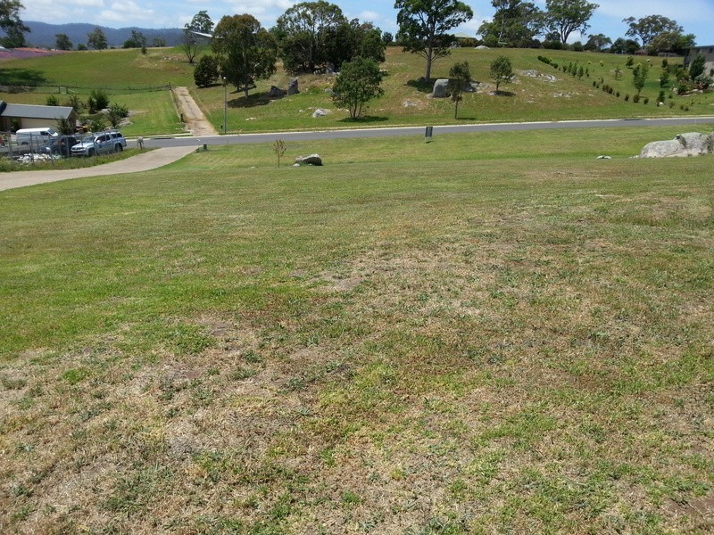 77 Glen Mia Drive, Bega NSW 2550