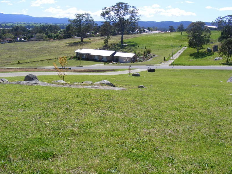 77 Glen Mia Drive, Bega NSW 2550