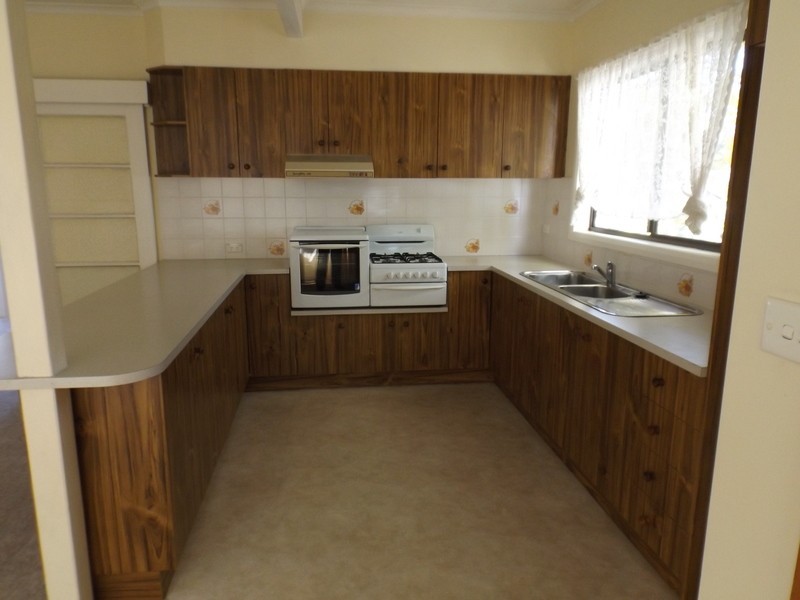 75 Bent Street, Cooma NSW 2630