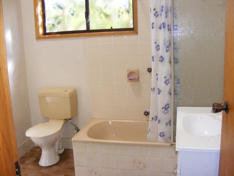 2/16  Merimbola Street, Pambula NSW 2549