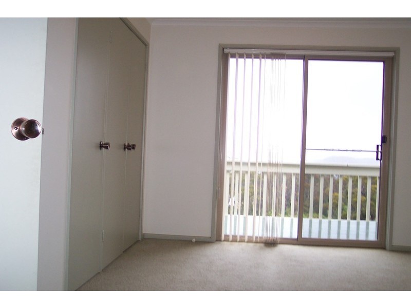 2/26 Andrea Street, Eden NSW 2551