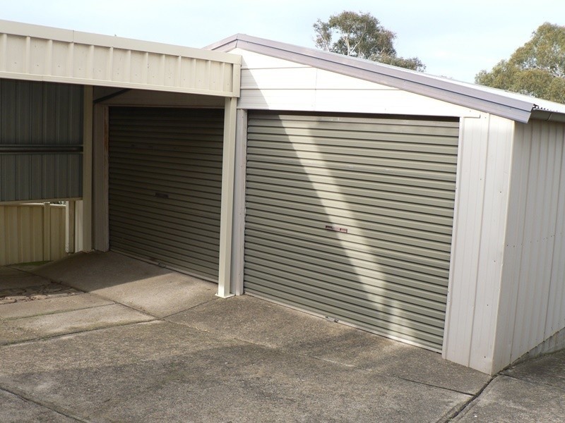 32 Chapman Street, Cooma NSW 2630