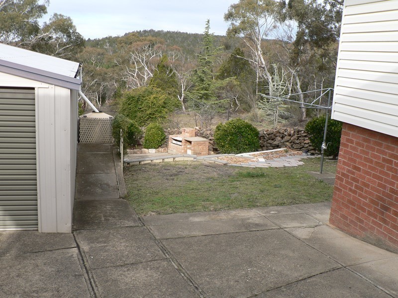 32 Chapman Street, Cooma NSW 2630