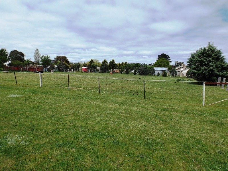 3 Burnima Street, Bibbenluke NSW 2632