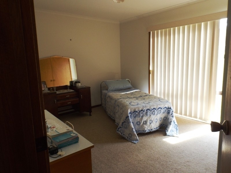 4 Telopea Crescent, Tura Beach NSW 2548