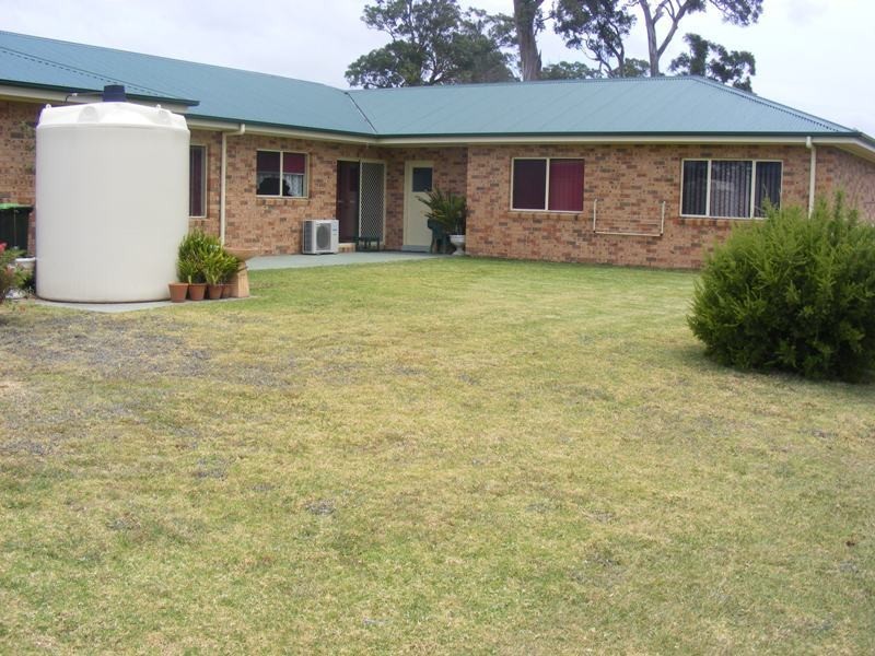 10 Glen Mia Drive, Bega NSW 2550