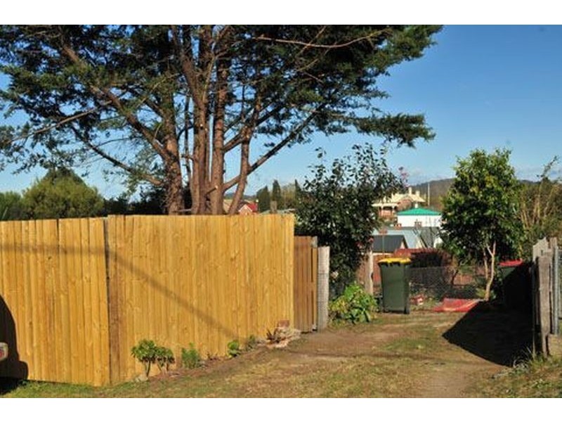 3 Gordon Street, Bega NSW 2550