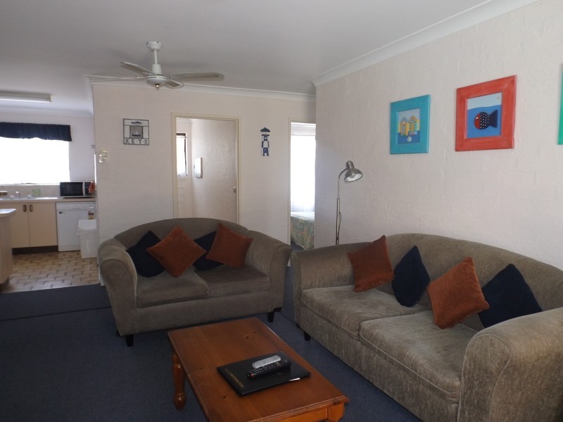 2/57 Ocean Drive, Merimbula NSW 2548