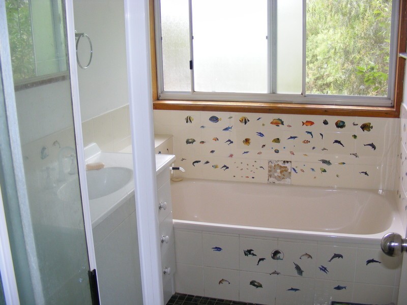 2 Weerona Court, Bega NSW 2550