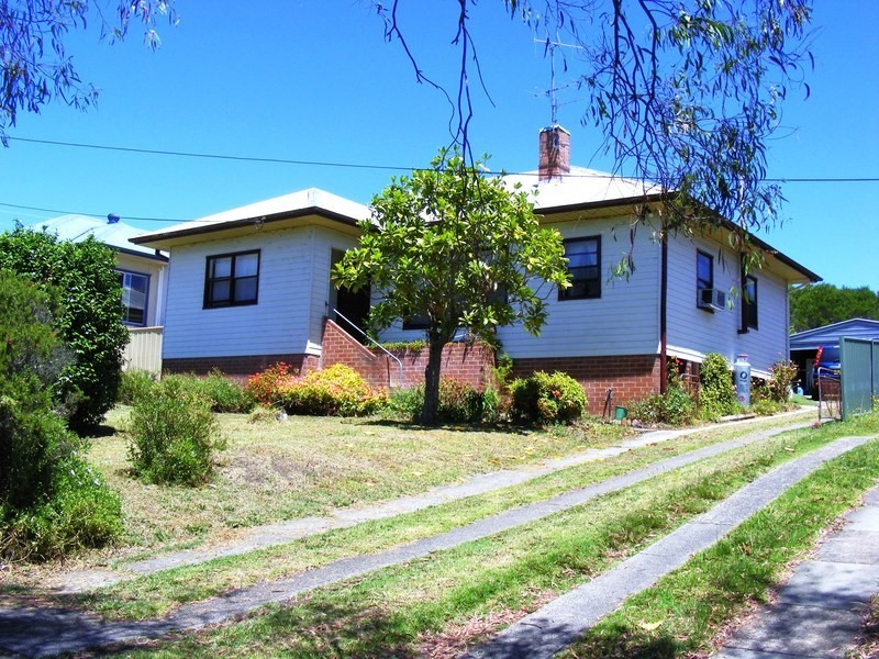 73 Meringo Street, Bega NSW 2550