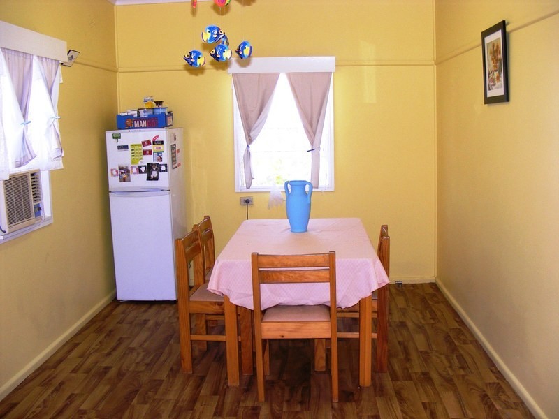 73 Meringo Street, Bega NSW 2550