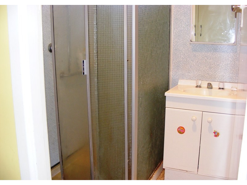 73 Meringo Street, Bega NSW 2550