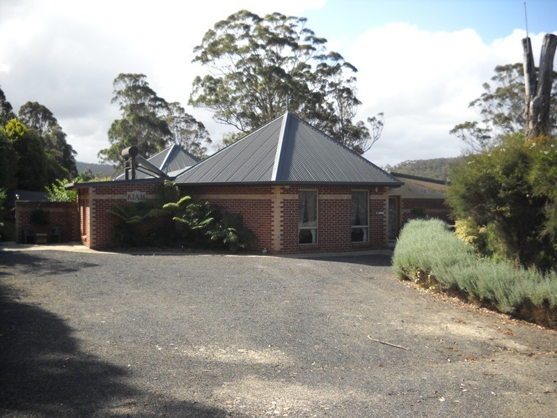 16 Eurack Court, Kiah NSW 2551