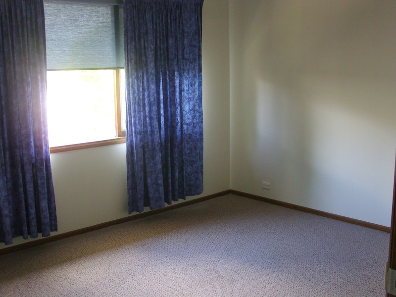 10  Little Bega Street, Bega NSW 2550