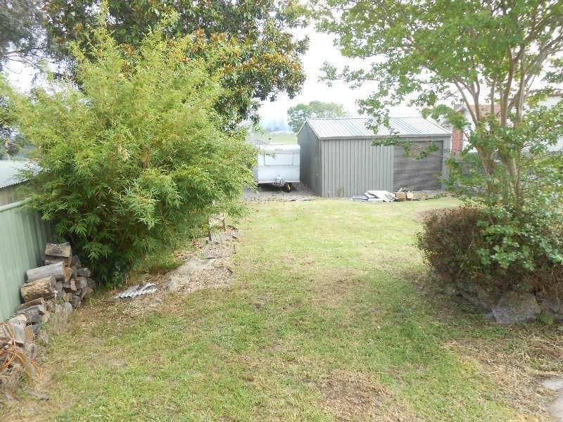 53 Fairview Street, Bega NSW 2550