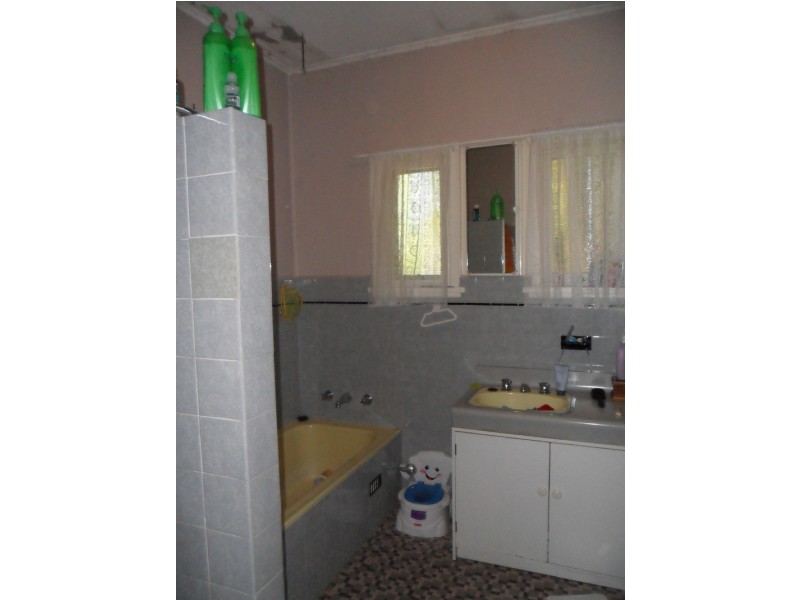 17 Lambie Street, Cooma NSW 2630