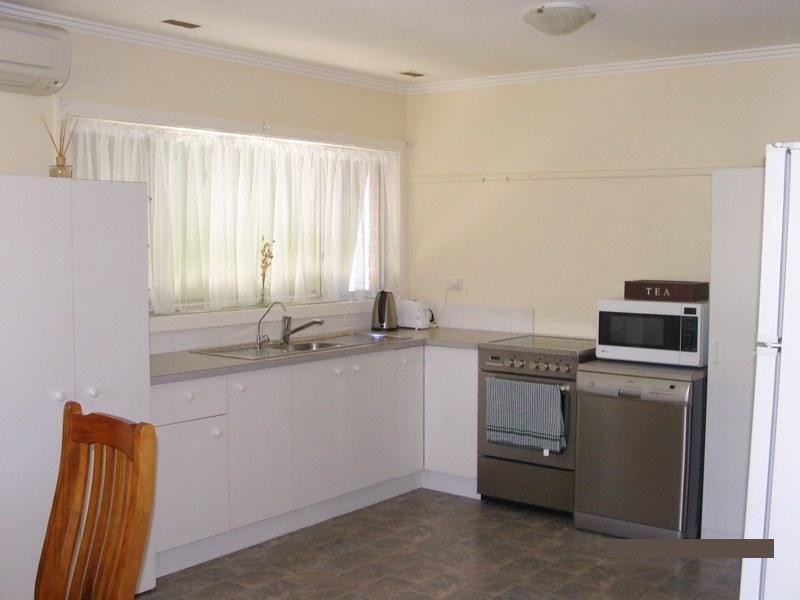 98 Bega Street, Tathra NSW 2550