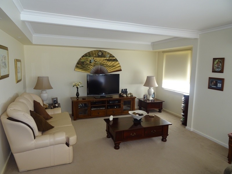12 Seaview Avenue, Merimbula NSW 2548