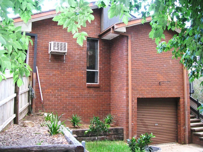 10 Gregory Way, Bega NSW 2550