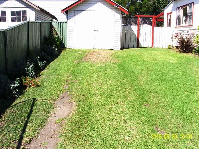 4 Canning Street, Bega NSW 2550