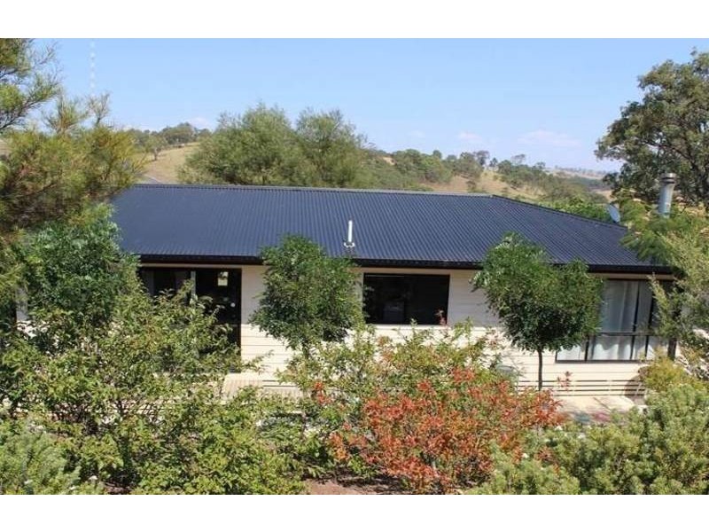 3 Wattle Place, Bega NSW 2550