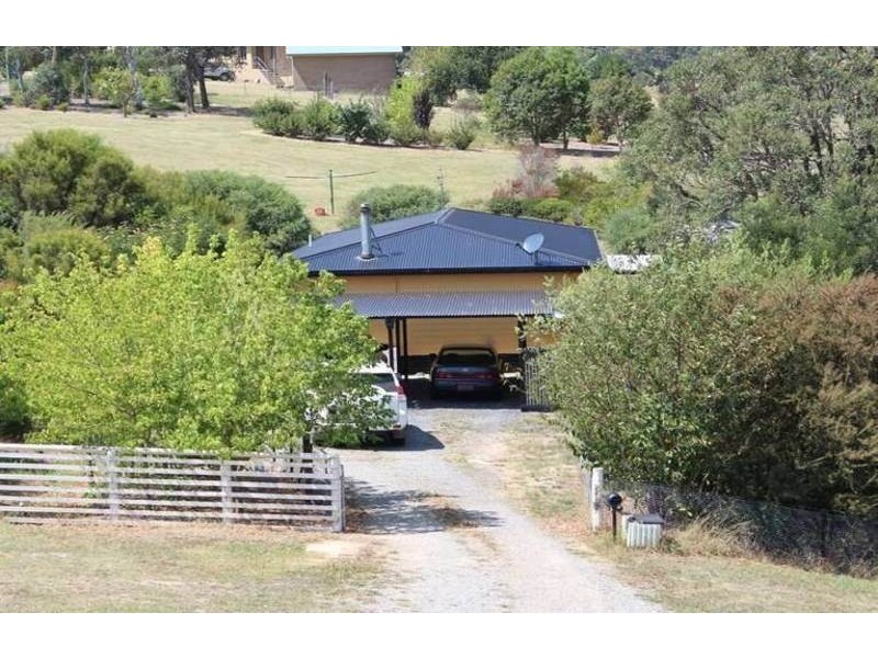 3 Wattle Place, Bega NSW 2550