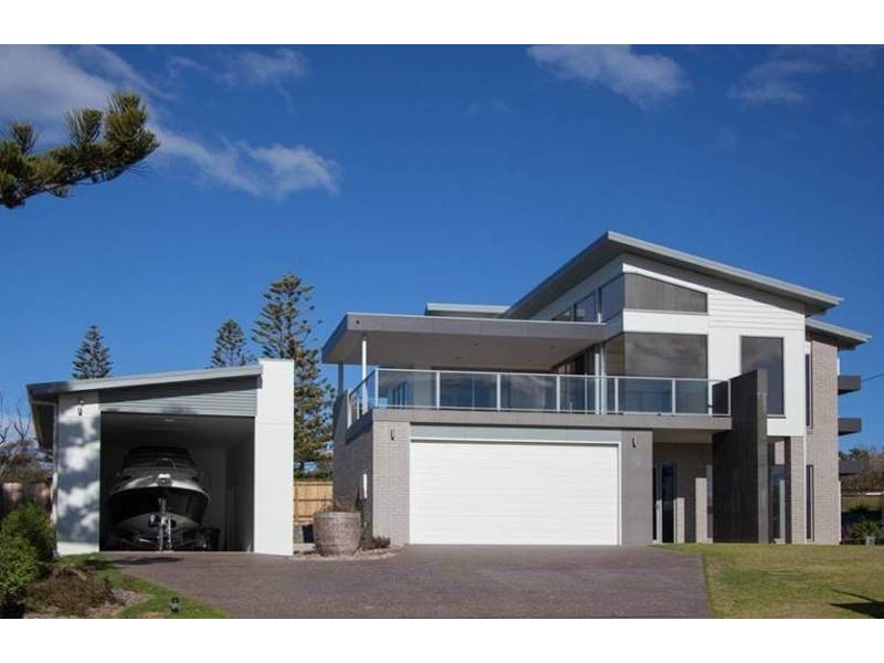 4 Murunna Street, Bermagui NSW 2546