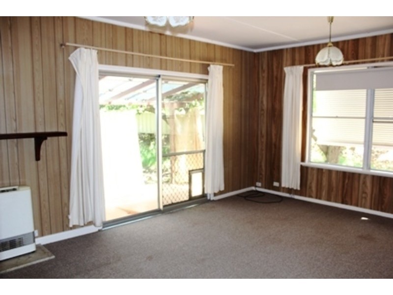 1 Jerrang Avenue, Cooma NSW 2630