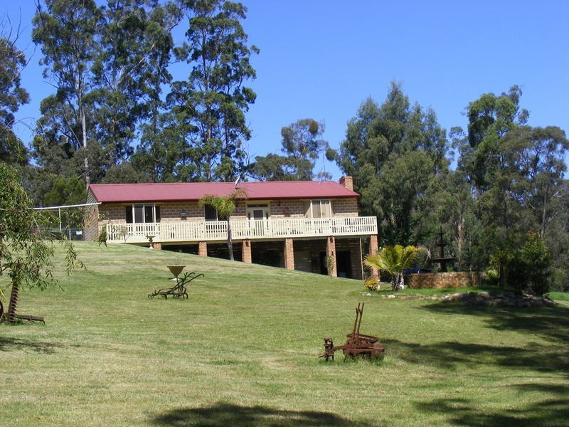 237  Reedy Swamp Road, Tarraganda NSW 2550