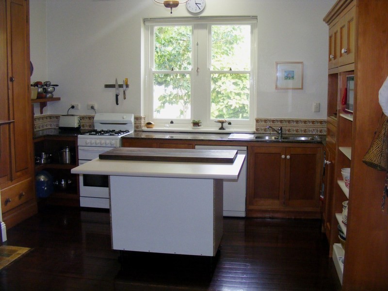 71 Parker Street, Bega NSW 2550