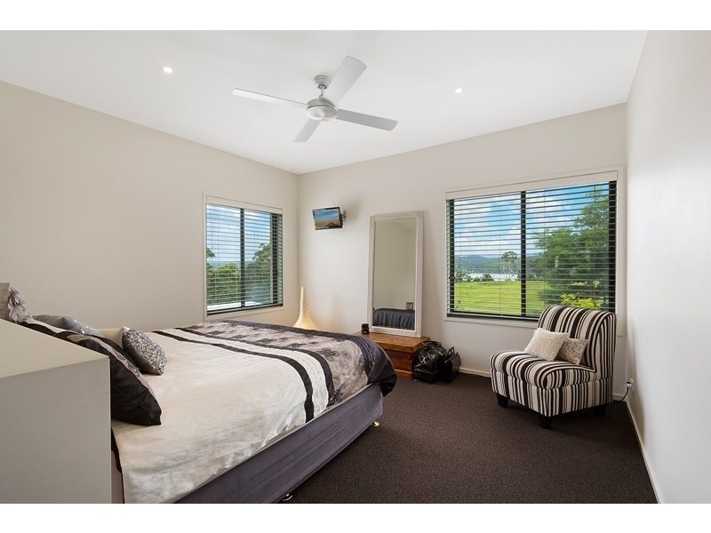 77 Mulloway Circuit, Merimbula NSW 2548