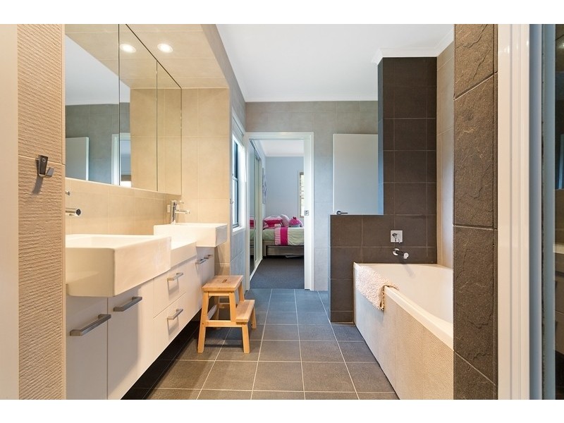 77 Mulloway Circuit, Merimbula NSW 2548