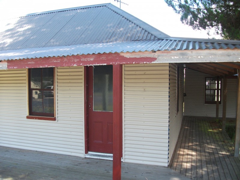 2/39-41 Maybe Street, Bombala NSW 2632