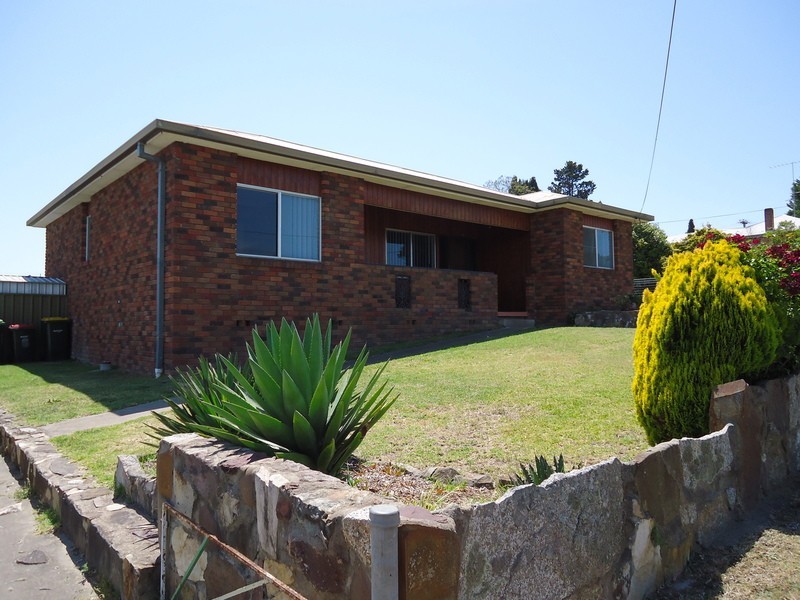 111 Rawlinson Street, Bega NSW 2550