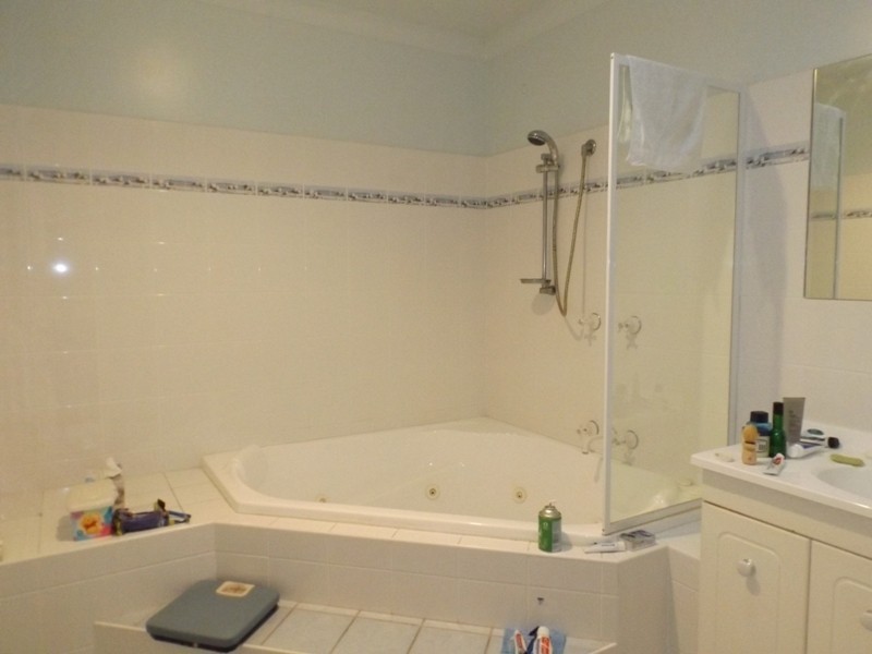 1/133 Headland Drive, Tura Beach NSW 2548