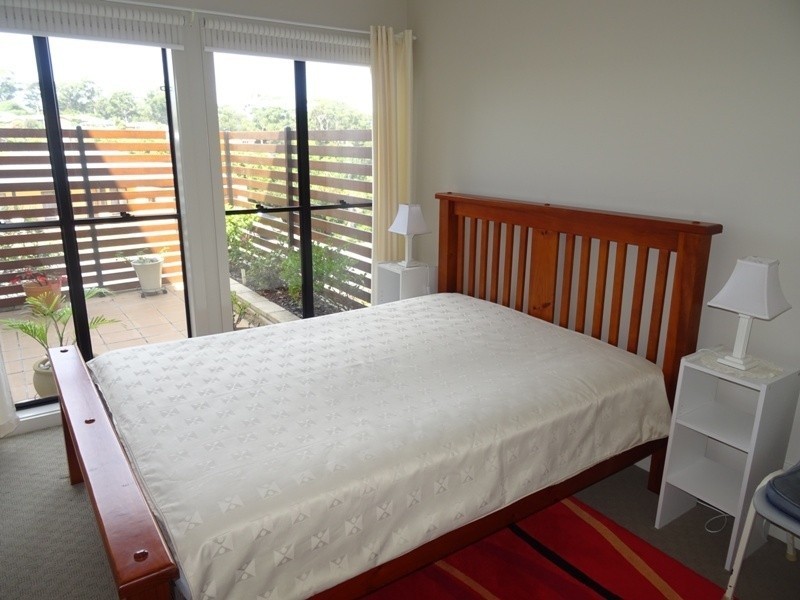 2a Elizabeth Parade, Tura Beach NSW 2548