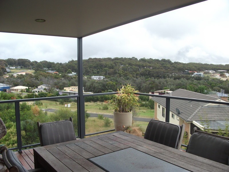 23 Bournda Circuit, Tura Beach NSW 2548