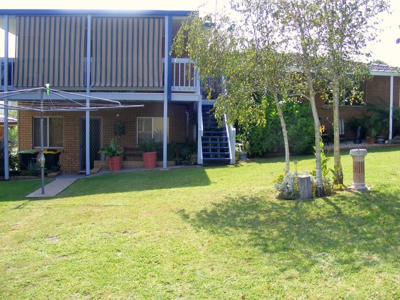 5  Glebe Avenue, Bega NSW 2550